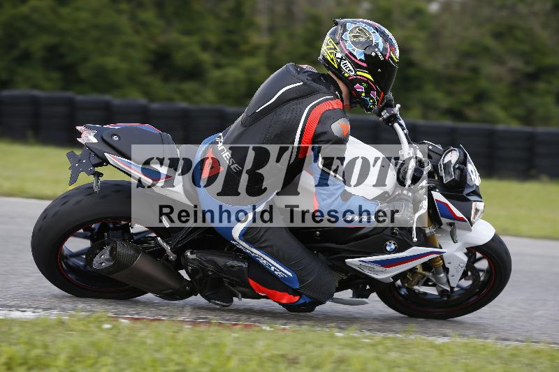 /Archiv-2024/29 12.06.2024 MOTO.CH Track Day ADR/Gruppe rot/unklar